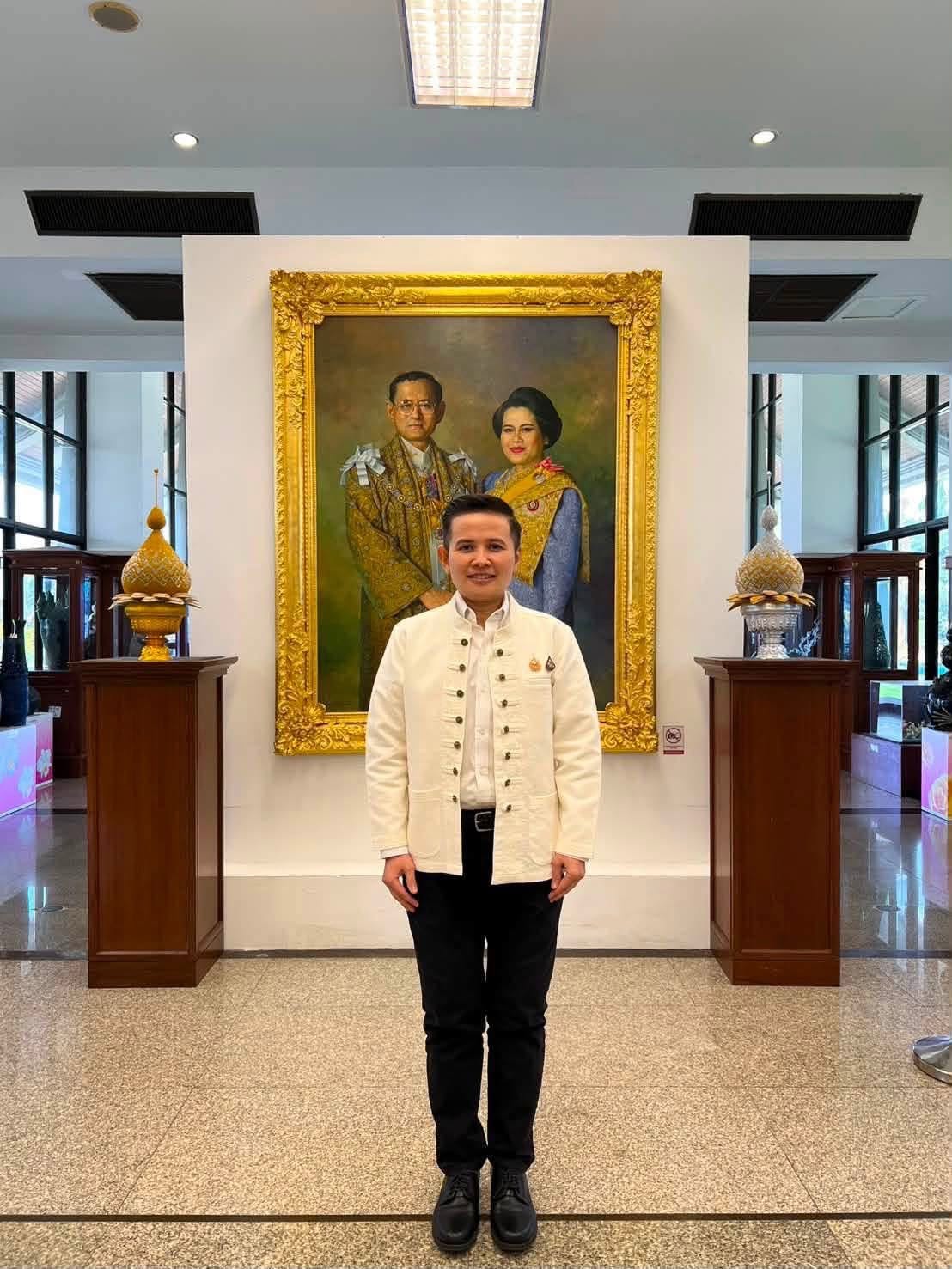 title - ส.ป.ก.อ่างทอง ร่วมงานแถลงข่าวการจัดงาน “สืบสานพระราชปณิธาน สร้างงานเกษตรกรรม เลิศล้ำงานหัตถศิลป์ ท่องเที่ยวถิ่นวิถีไทย” เพื่อน้อมรำลึกในพระมหากรุณาธิคุณของสมเด็จพระนางเจ้าสิริกิติ์ พระบรมราชินีนาถ พระบรมราชชนนีพันปีหลวง ประจำปี พ.ศ. 2569
